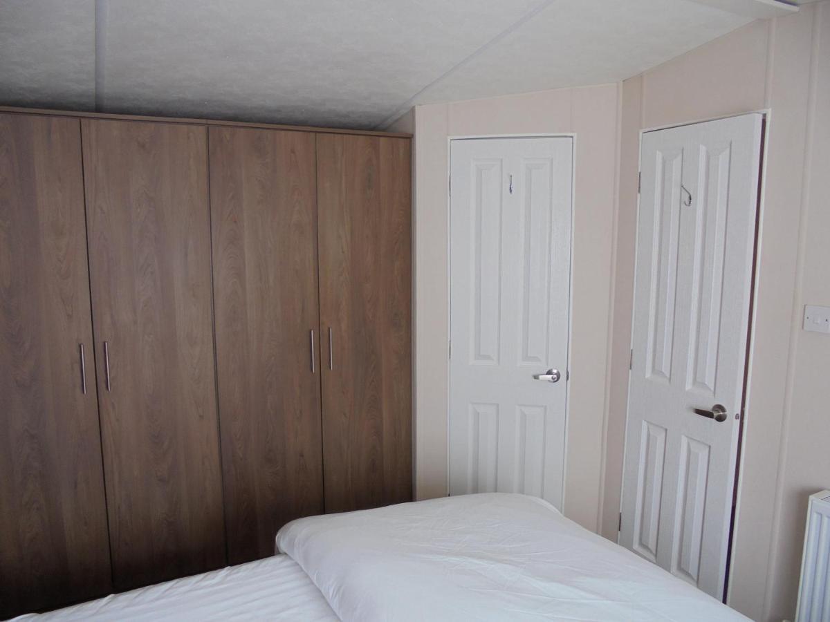 Kingfisher : Seabreeze:- 6 Berth, Enclosed Veranda, Close To Site Shop Инголдмелс Екстериор снимка